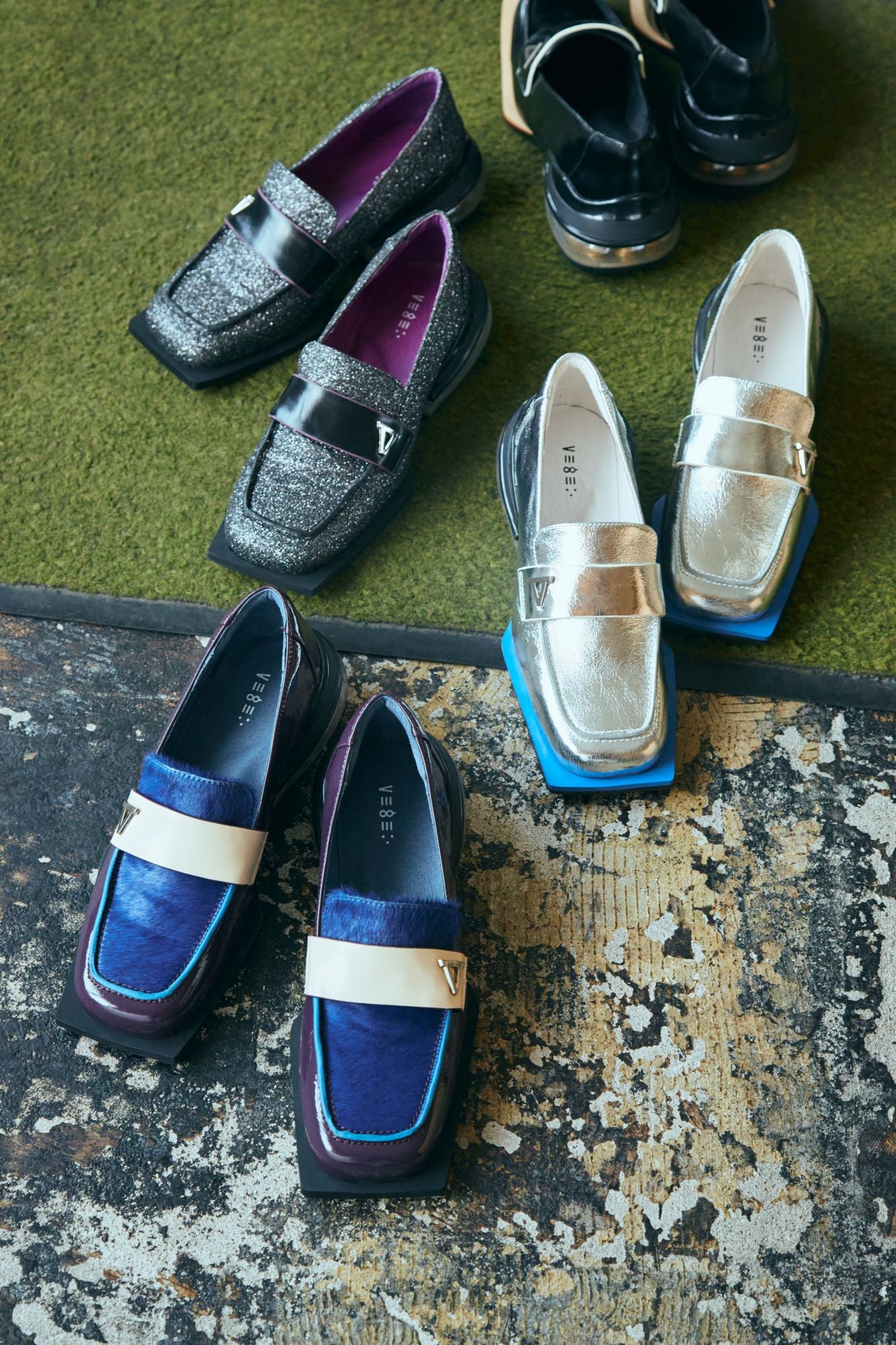 Complex Loafer